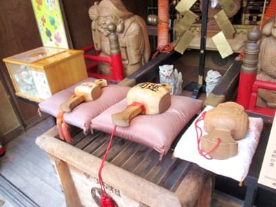 函館湯倉神社開運の小槌