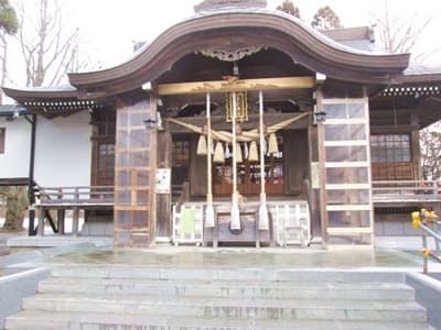 函館湯倉神社社殿